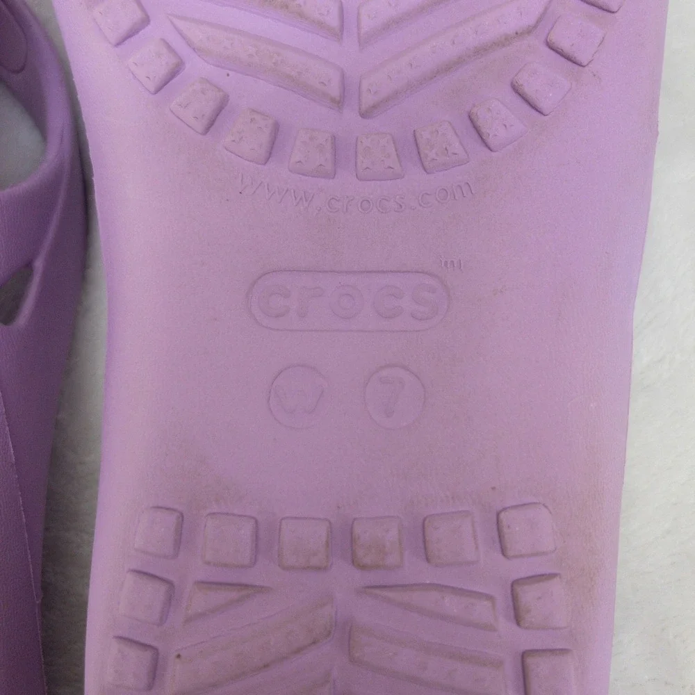 Crocs Kadee II Flip Flop Womens 7 Purple Sandal Lightweight Comfort Casual